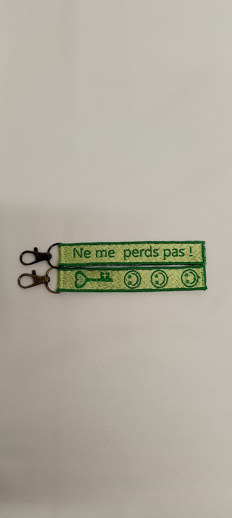 Porte-Clé Brodé qui parle - "Ne me perds pas"