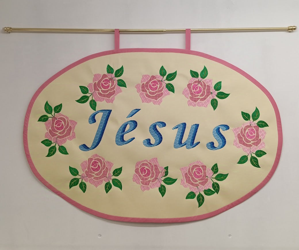 Tenture Murale Ovale Brodé "Jésus"