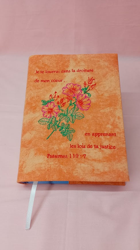 Couvre-livre orange – “Je te louerai dans la droiture de mon cœur” (Psaumes 119:7)