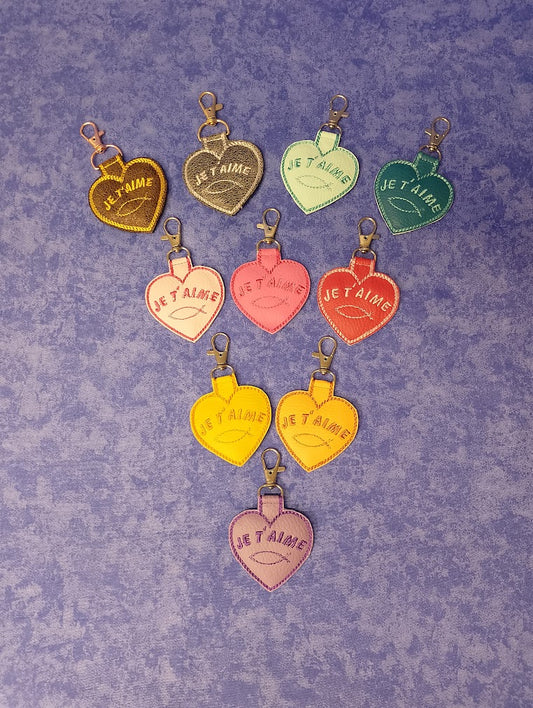 Porte-clés cœur – “Je t’aime” (Simili cuir)