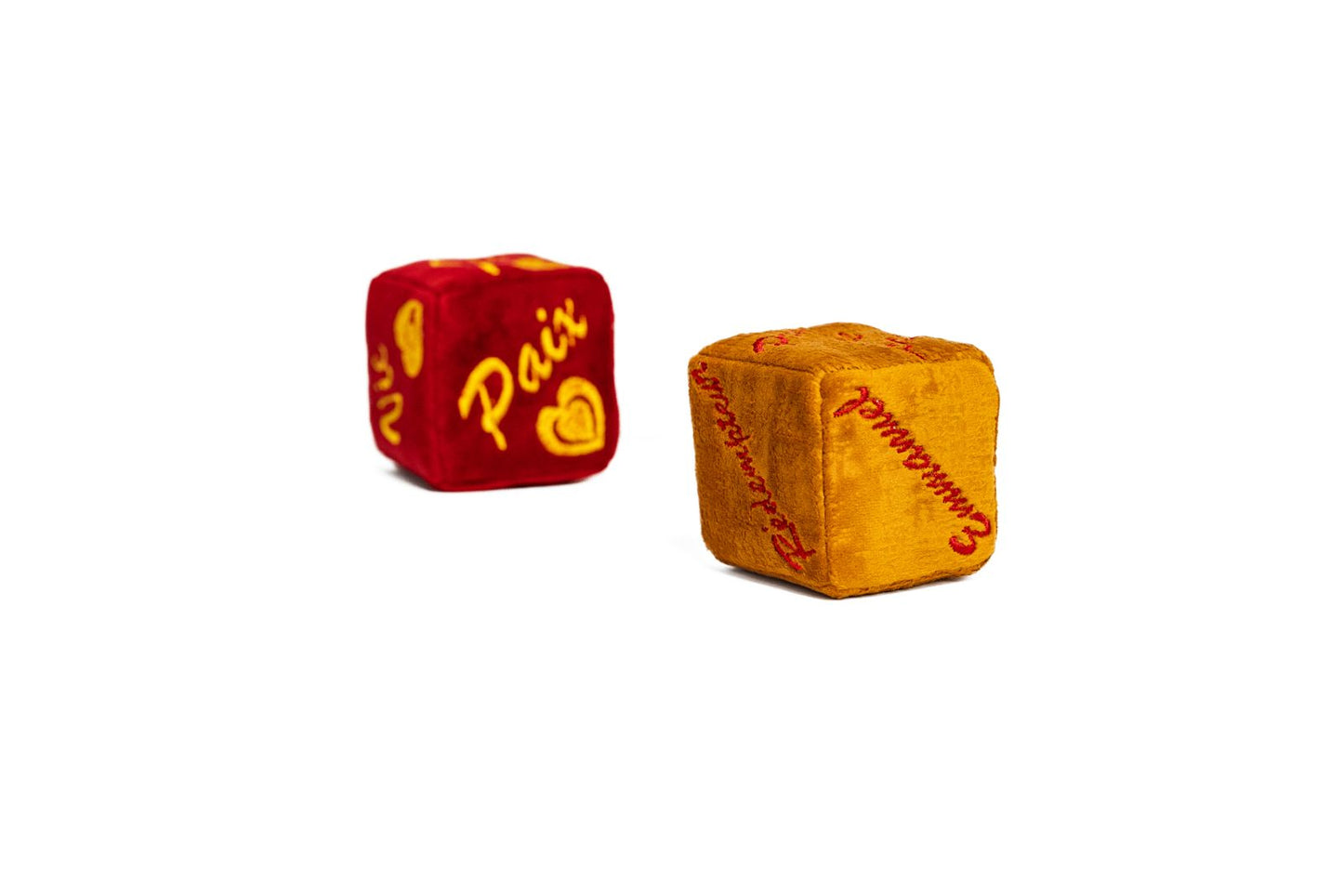 Petits dés décoratifs rouge et jaune