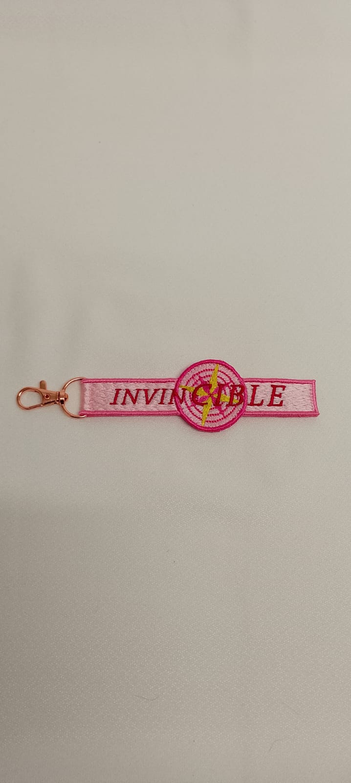 Porte-Clé Brodé - "Invincible"