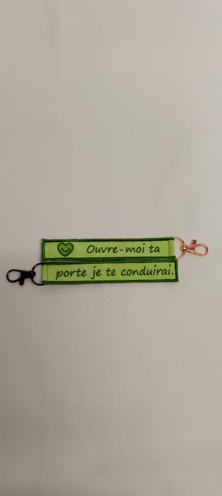 Porte-Clé Brodé qui parle