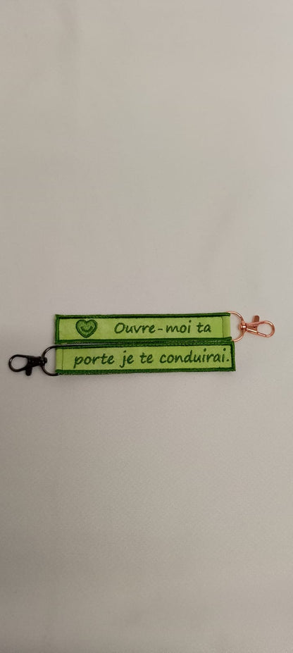 Porte-Clé Brodé qui parle