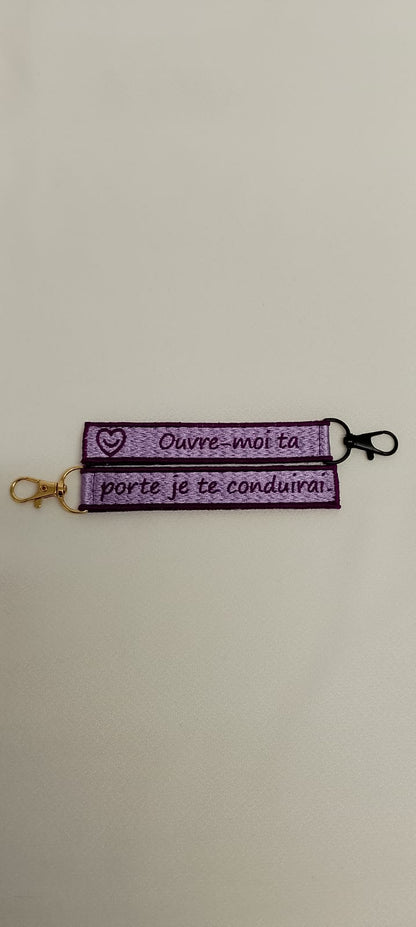 Porte-Clé Brodé qui parle