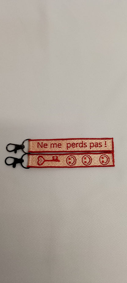 Porte-Clé Brodé qui parle - "Ne me perds pas"