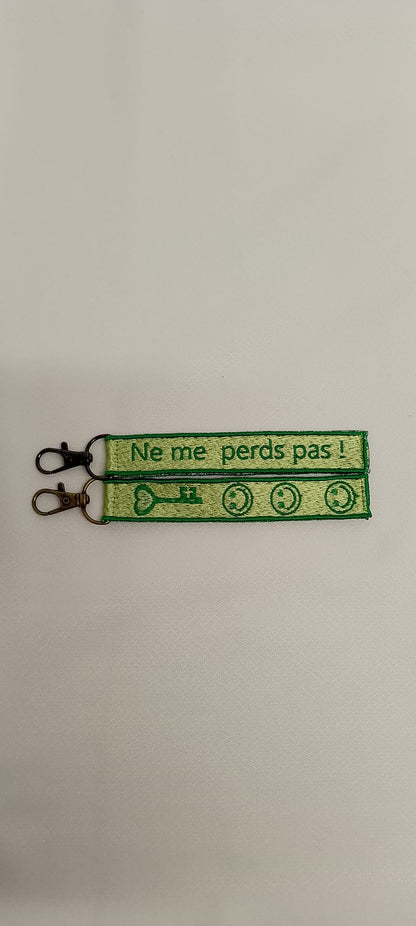 Porte-Clé Brodé qui parle - "Ne me perds pas"