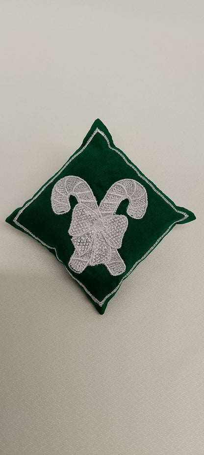 Guirlande Décorative de 4 Mini Coussins de Noël Brodés Personnalisables