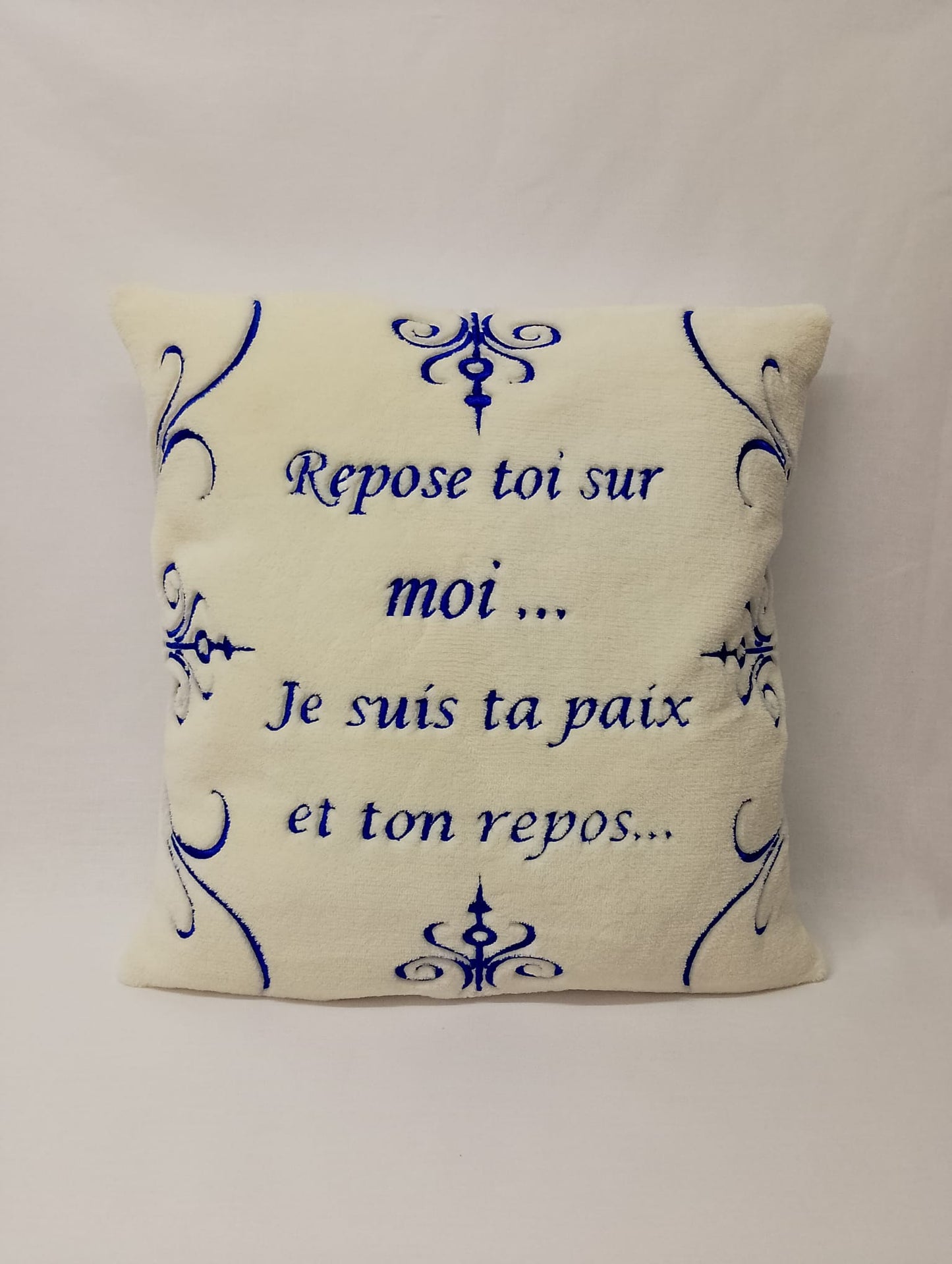 Coussin – Repose-toi sur moi, je suis ta paix