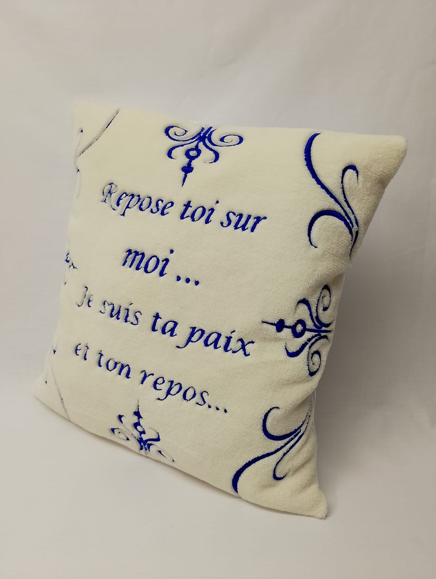 Coussin – Repose-toi sur moi, je suis ta paix